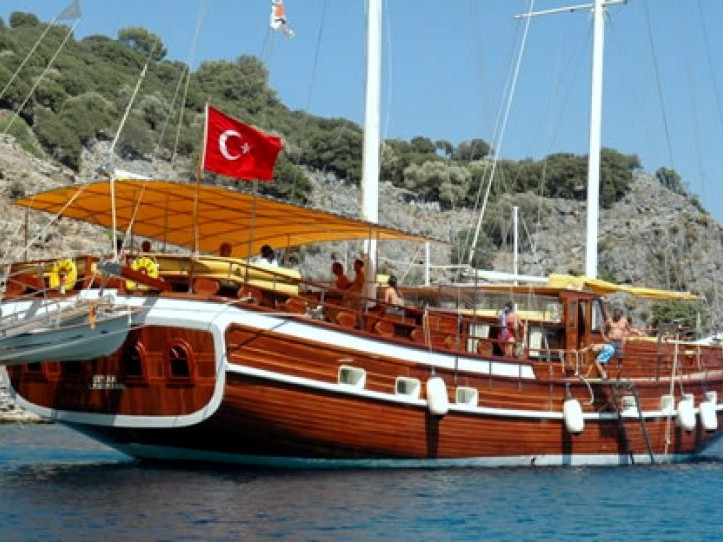 Yacht Ertan 1